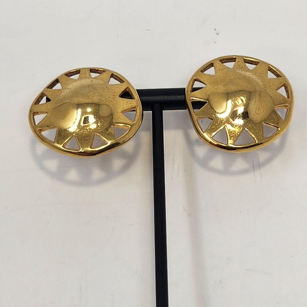Liz Claiborne Sunburst Gold Tone Round Post Earrings Vintage Costume Jewelry